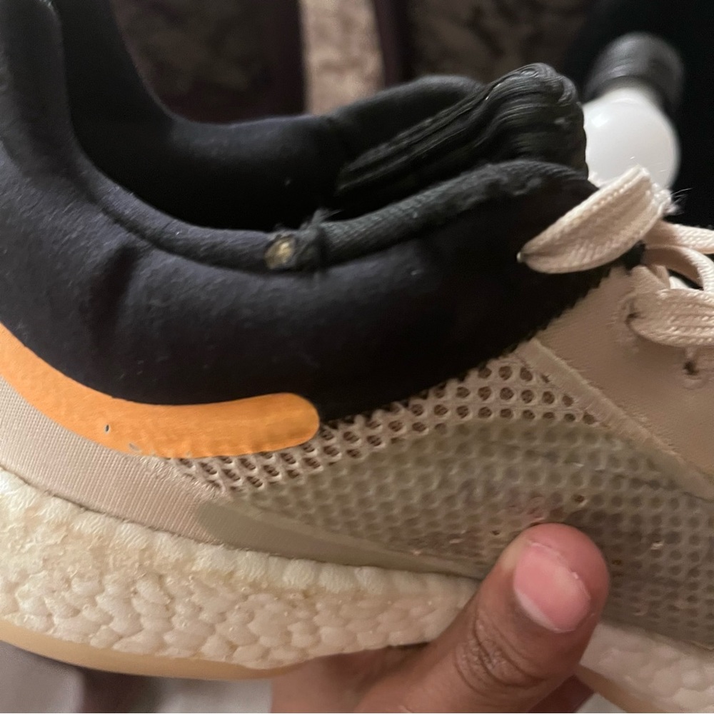 Adidas - Picture 3 of 8